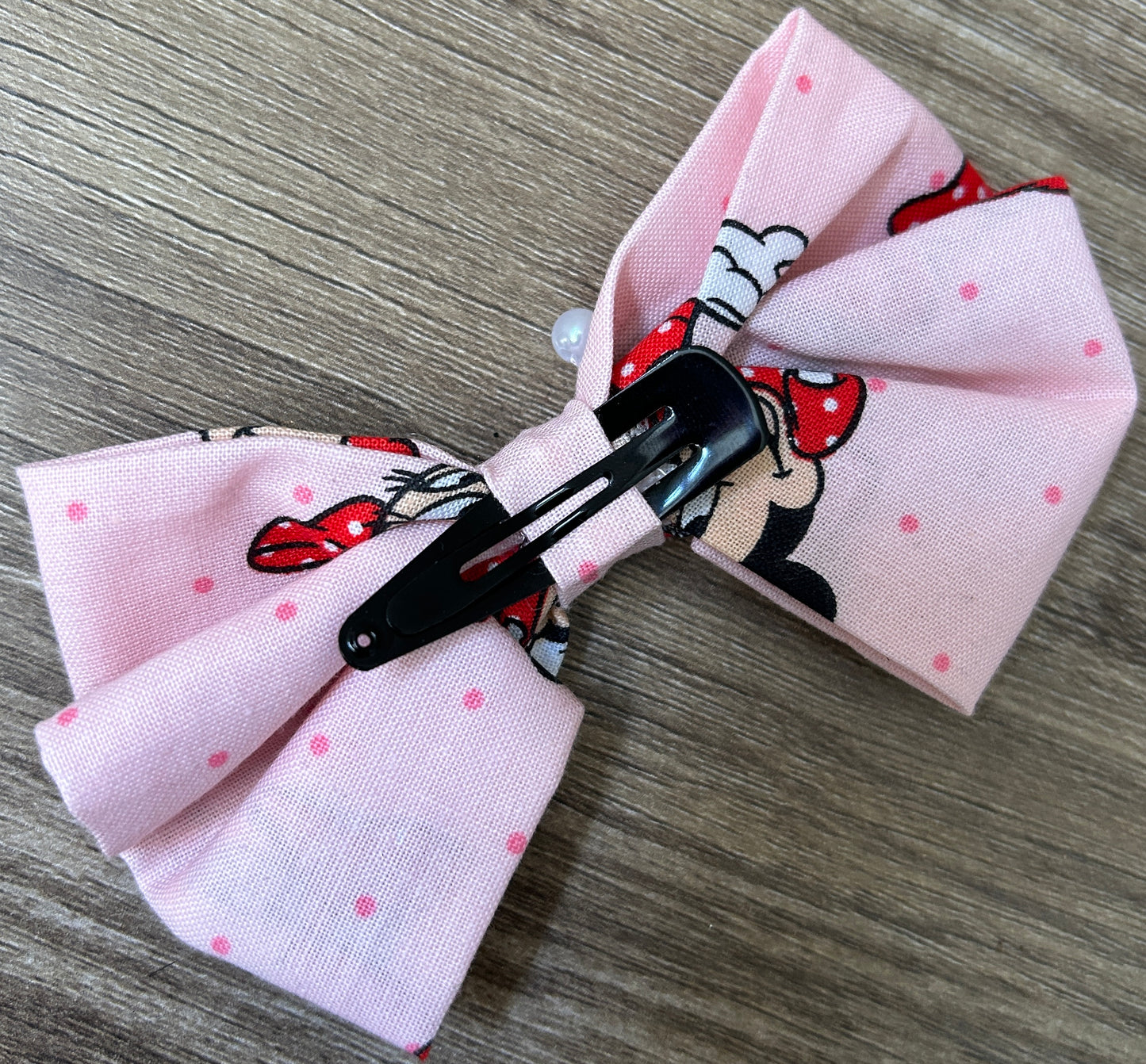 Minnie Bow